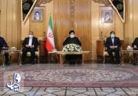 رئیسی: ارتباط با کشورهای منطقه و همسایه از اولویت های جمهوری اسلامی ایران است