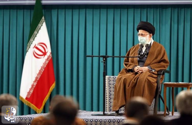 آیت الله خامنه ای: هیئت‌ها از خود سؤال کنند که در جنگ حق و باطل، چگونه مبانی اصلی انقلاب را گسترش می‌دهند