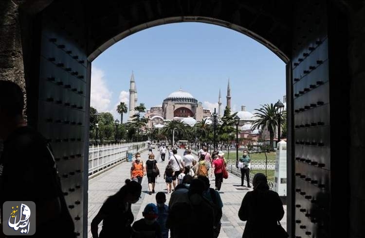بازدید بیش از 9 میلیون گردشگر خارجی از استانبول در سال 2021