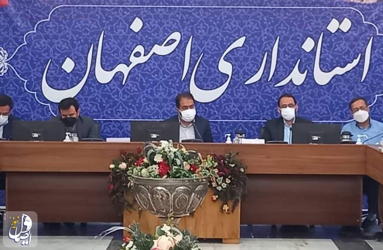 استاندار اصفهان: جریمه عدم درج قیمت اجناس را باید به اندازه تعداد اجناسی که قیمت ندارد، محاسبه و اعمال کرد