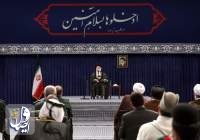 آیت الله خامنه ای: برنامه دشمن تضعیف ایمان و امید مردم و القاء بن‌بست و کارنابلدی مسئولان است