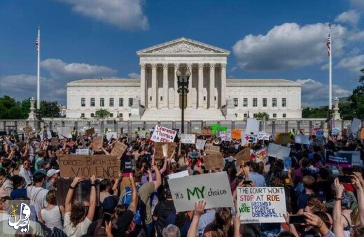 اعتراض زنان آمریکایی به لغو قانون آزادی سقط جنین