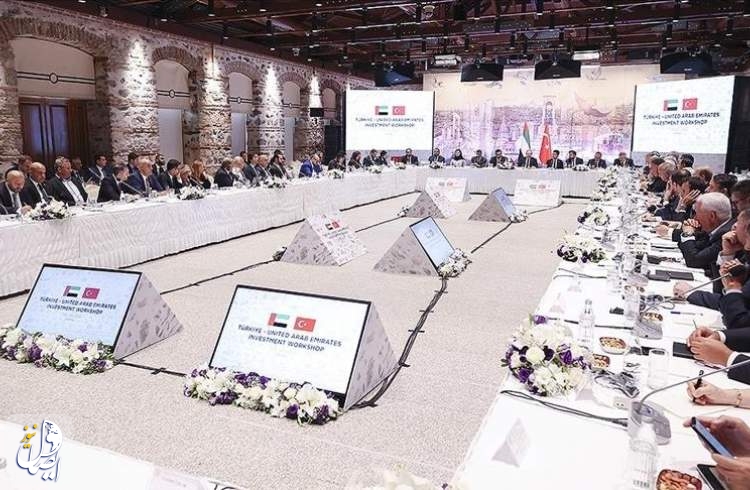نشست مشترک هیات های اقتصادی ترکیه و امارات در استانبول