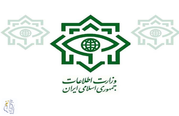 وزارت اطلاعات، ادعای حمیدرضا نقاشیان درباره ترور امام خمینی(ره) را تکذیب کرد