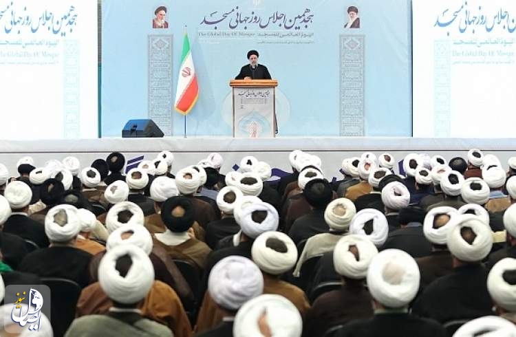 رئیسی: در هیچ نشست و مذاکراتی از حقوق ملت کوتاه نخواهیم آمد