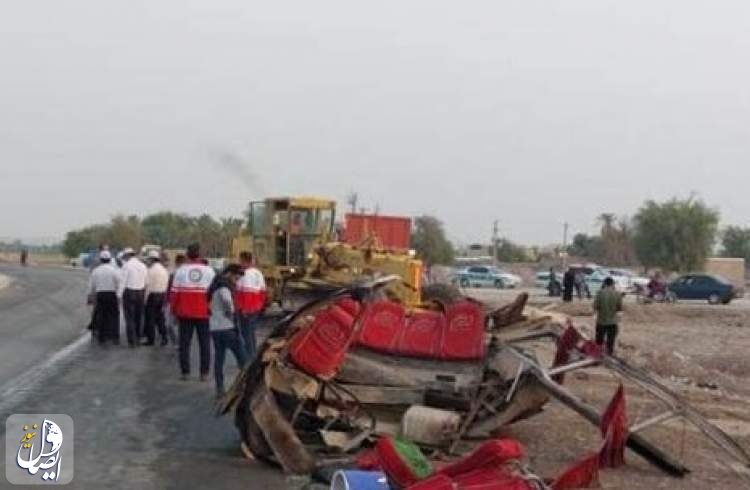 جان باختن ۱۳ نفر در تصادف مرگبار مینی‌بوس کارگران فصلی