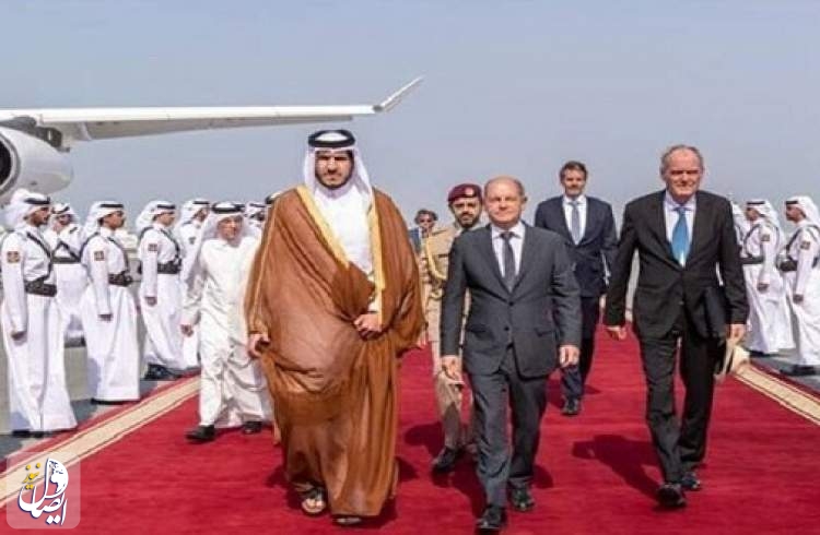 صدر اعظم آلمان پس از قرارداد تامین انرژی با امارات، وارد قطر شد