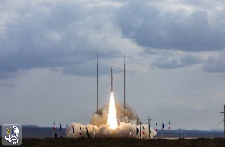إيران تختبر بنجاح صاروخ "قائم 100" الحامل للأقمار الصناعية