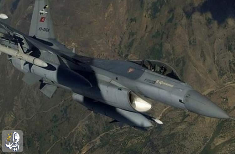 الطيران الحربي التركي يشن سلسلة غارات على مناطق شمال سوريا
