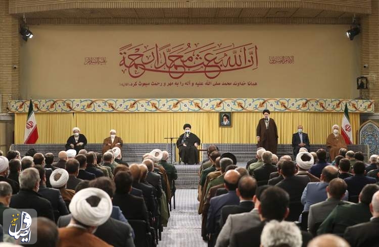 دیدار مسئولان نظام و سفیران کشورهای اسلامی با رهبر انقلاب