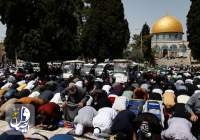 130 ألف فلسطيني يصلّون الجمعة الثالثة من رمضان بالأقصى بعد يومين من الاقتحامات