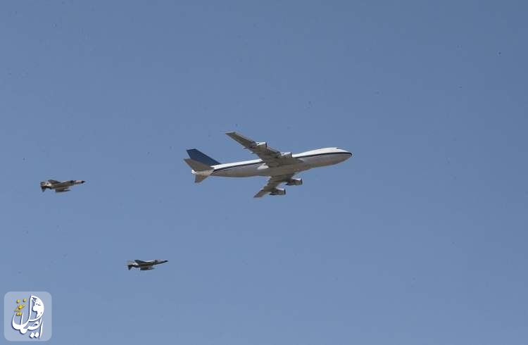غرش تیز پروازان نیروی هوایی ارتش بر فراز تهران  