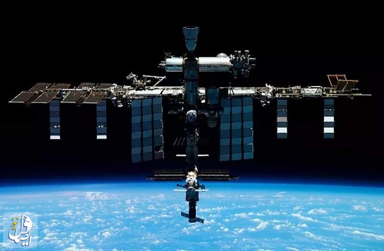 فضانورد اماراتی برای اولین پیاده‌روی فضایی عربی، از ایستگاه فضایی بین‌المللی خارج شد