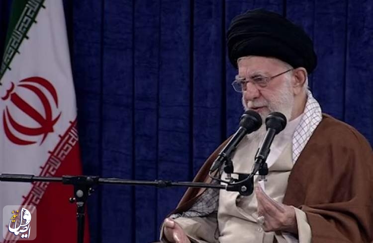رهبر انقلاب: باید فرهنگ ثروت های بادآورده را در کشور متوقف کنیم  