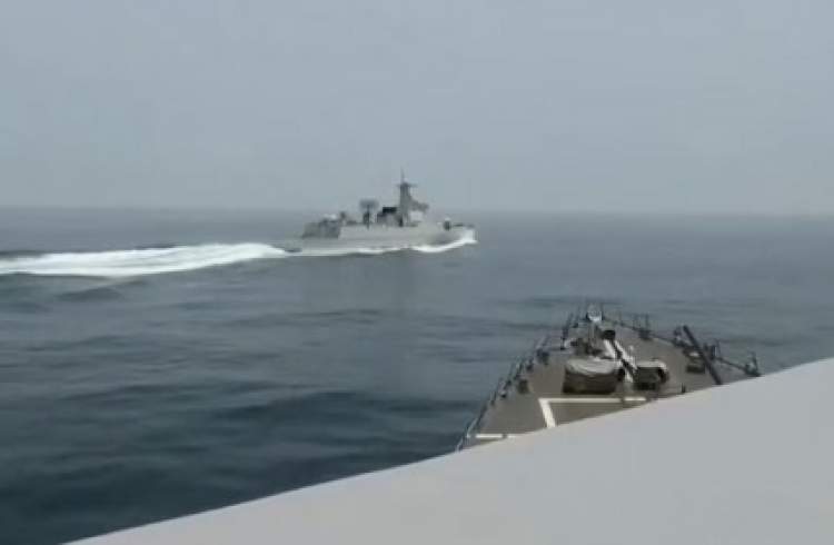 Chinese warship crossed in front of a U.S. destroyer in the sensitive waterway