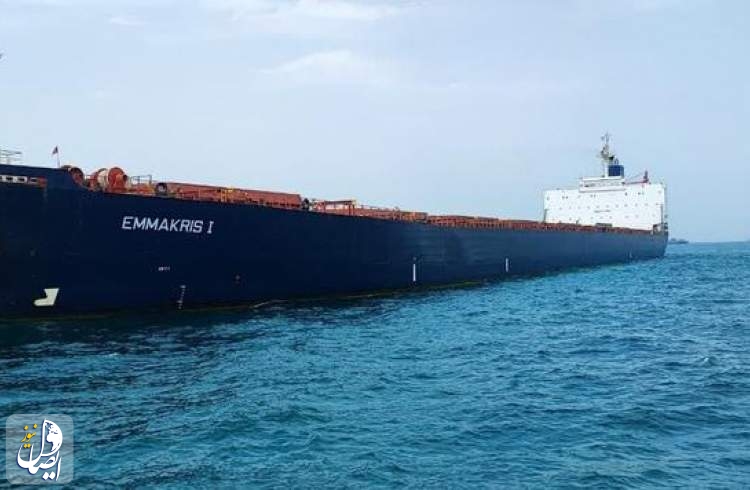 پهلوگیری کشتی حامل ۷۰ هزار تن گندم وارداتی در بندر شهید رجایی
