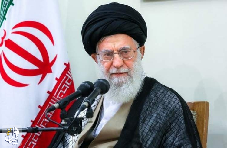 آیت الله خامنه ای: اشد مجازات برای عامل جسارت به ساحت قرآن مجید مورد اتفاق همه علمای اسلام است