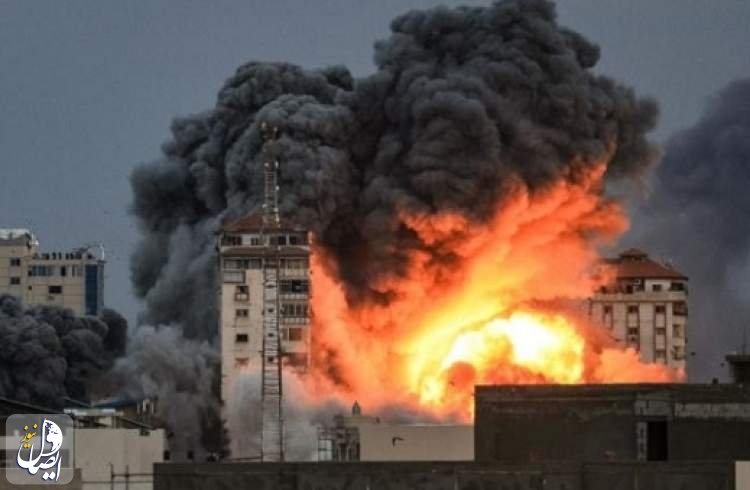 الاحتلال يستهدف المناطق السكنية في غزة.. والمقاومة ترد بالصواريخ