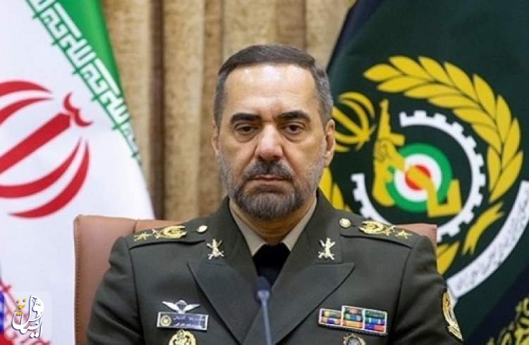 وزير الدفاع الإيراني: على الأميركيين والأوروبيين مغادرة المنطقة