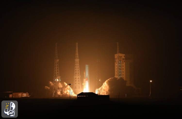 پرتاب موفقیت آمیز سه ماهواره ایرانی به فضا با ماهواره بر سیمرغ