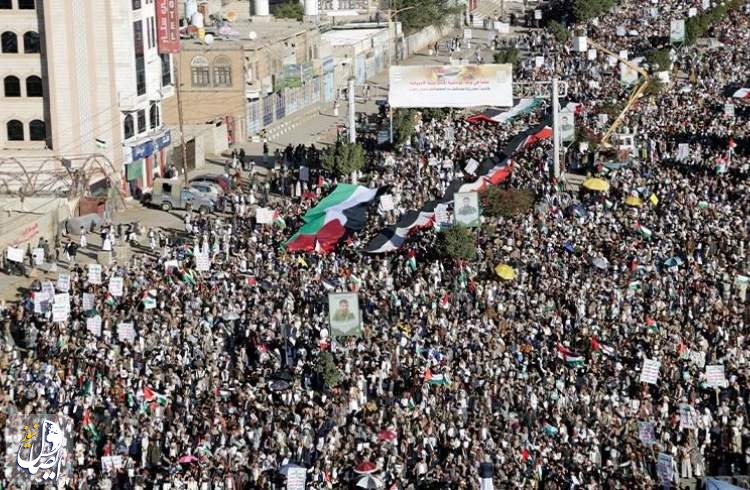 یمنی‌ها در حمایت از غزه راهپیمایی برگزار کردند