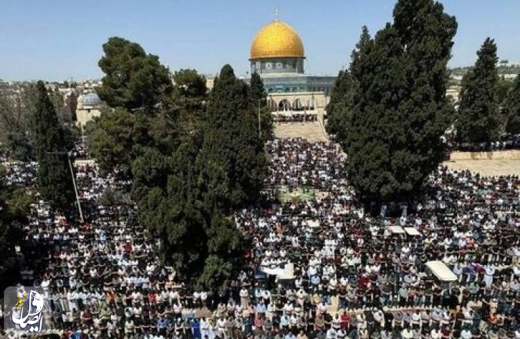 اقامه آخرین نماز جمعه ماه رمضان امسال در مسجد الاقصی با حضور ۱۲۰ هزار فلسطینی