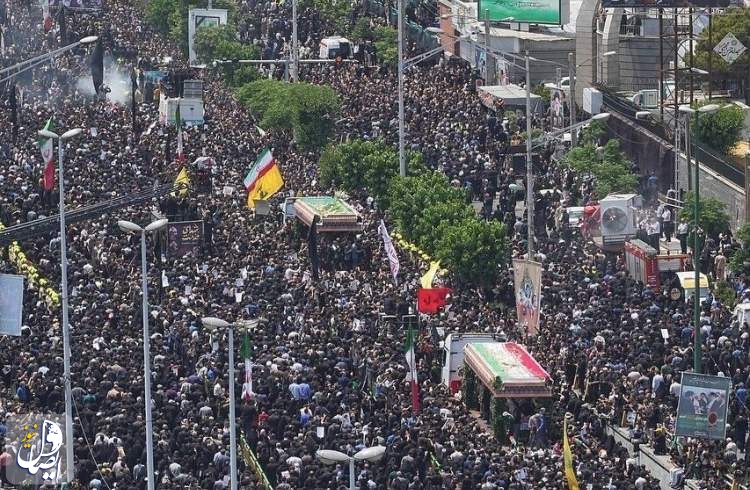 سنگ تمام ملت ایران در آیین بدرقۀ شهدای خدمت در تهران