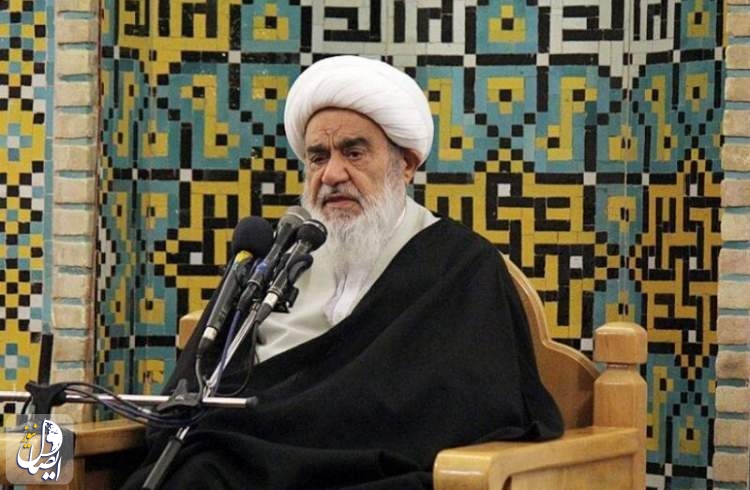 آیت الله مظاهری: اگر فقر در جامعه هست به‌خاطر ظلم‌ است وگرنه معنا ندارد فقر در اجتماع باشد