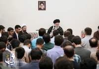 آیت الله خامنه ای: در انتخاباتِ بسیار مهمِ پیش‌رو، در درجه اول افزایش مشارکت مهم است