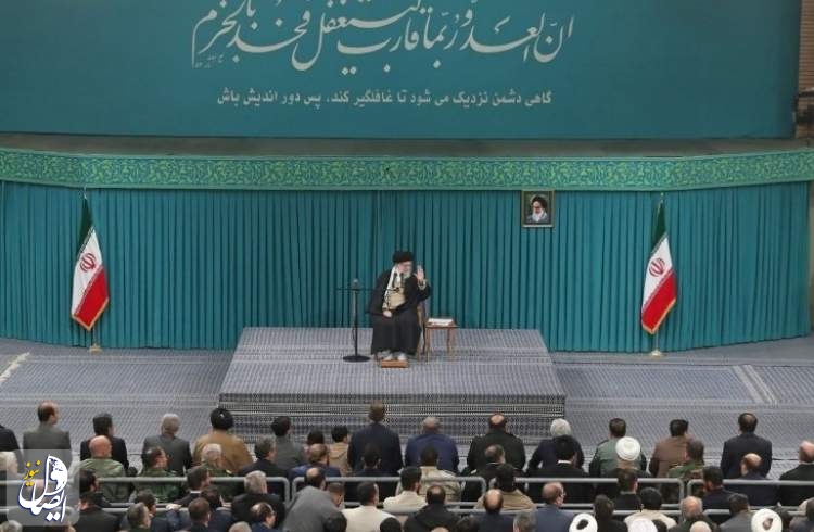 آیت الله خامنه ای: ایران برای مقابله با تهدیدهای سخت هیچ نگرانی ندارد