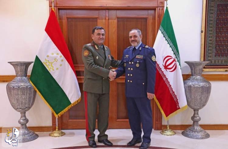 وزیر دفاع ایران بر توسعه همکاری‌های دفاعی بین ایران و تاجیکستان تأکید کرد
