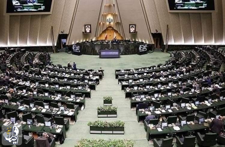 البرلمان الإيراني: أي قرار بريطاني ضد الحرس الثوري سيُقابل برد مماثل