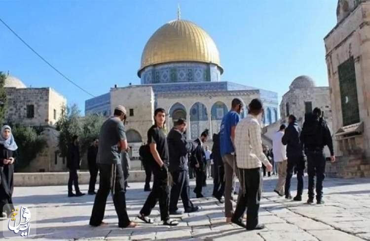 تصاعد الاقتحامات للمسجد الأقصى وحماس تدعو للحشد والتصدي