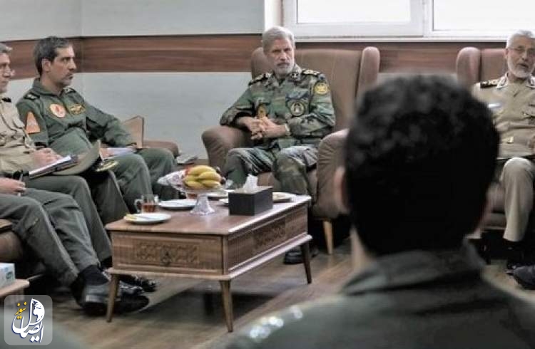 قائد الجيش الايراني: سنواصل مهمة الدفاع عن البلاد بكل قوة